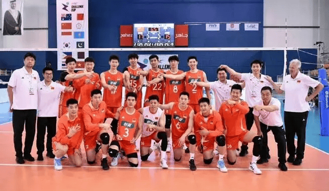 MAD险胜BRO，Jankos团战一打五宿命之战2025世界赛，强势挺进下一轮